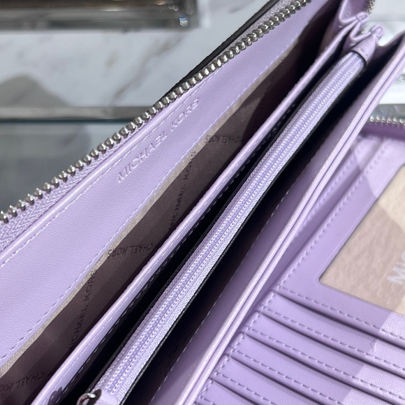 NWT MICHAEL KORS Jet Set Travel Large Signature Logo Continental Wristlet - Picture 7 of 8